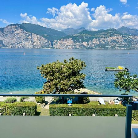 Val Di Sogno Grand View Apartment มัลเชซิเน ภายนอก รูปภาพ