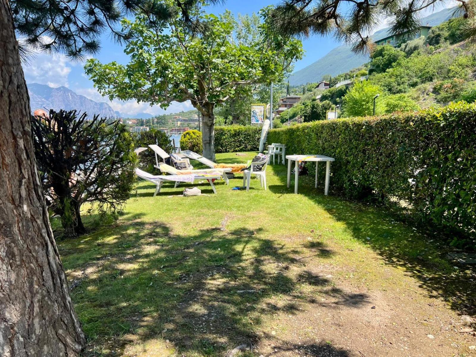 Val Di Sogno Grand View Apartment มัลเชซิเน ภายนอก รูปภาพ